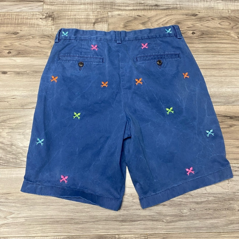 Vineyard Vines Breaker Shorts Casual Neon Embroidered Cross Fishbone Size 30 - Picture 6 of 11